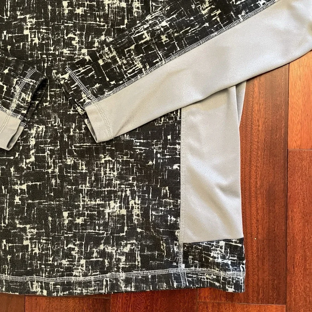 The North Face Fleece Men Large Black Gray Full Zip Jacket Geometric Plaid Logo